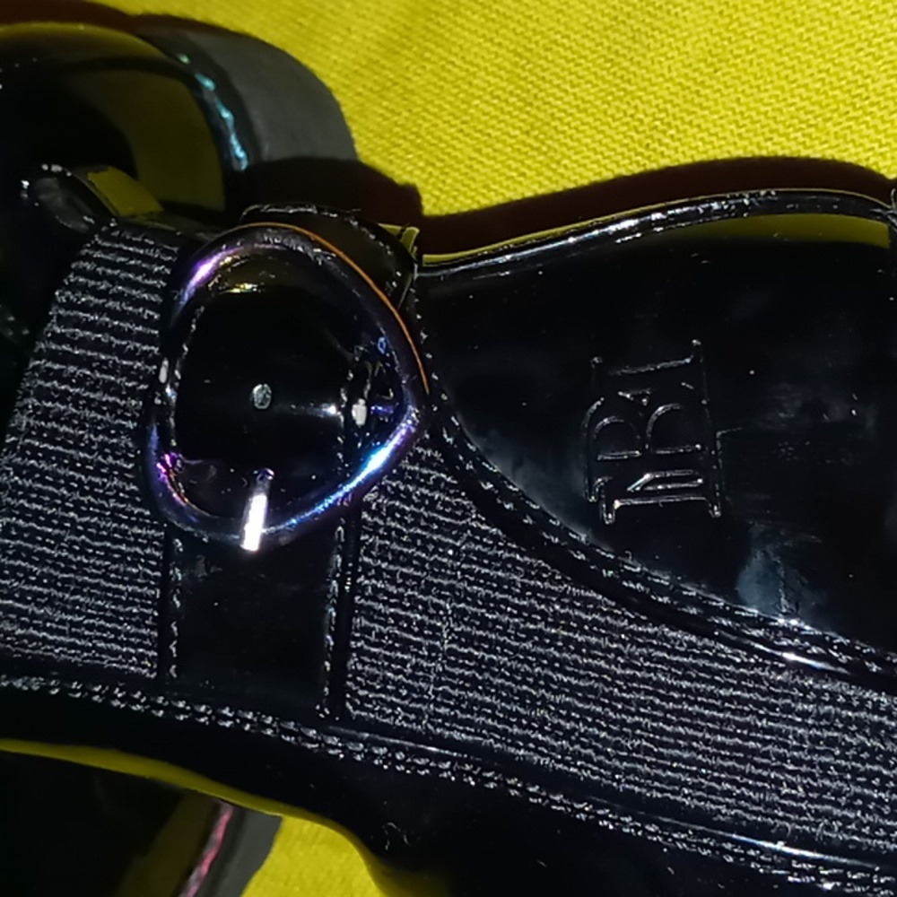 Girl's Booties - Picture 5 of 8